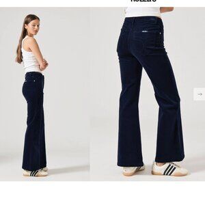 ROLLA'S Navy Corduroy Eastcoast Flare Pants - Midnight Baby Cord